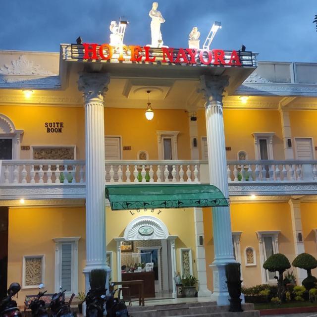 Hotel Nayora Prabumulih Perabumulih Exterior foto